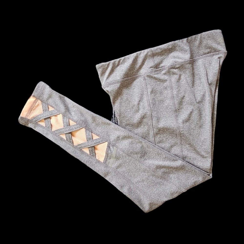 Ideology sport leggings,‎ size L - Picture 2 of 5